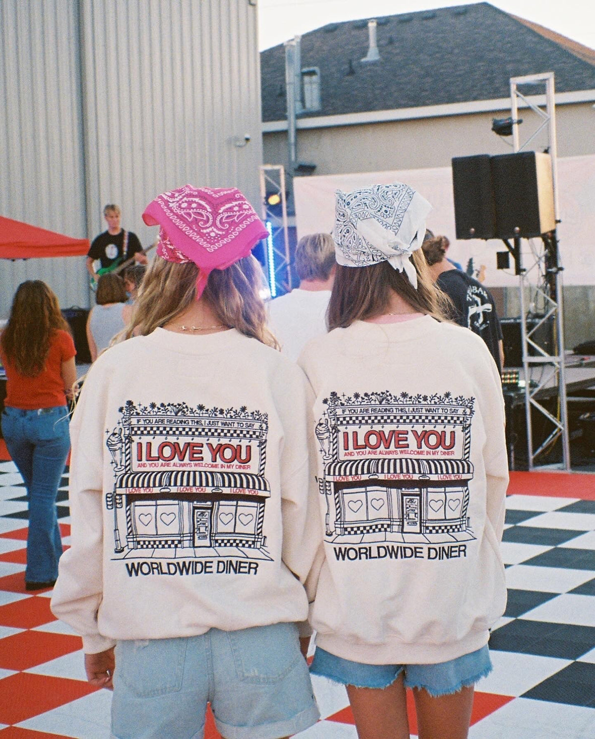 Diner Crew Neck in Cream