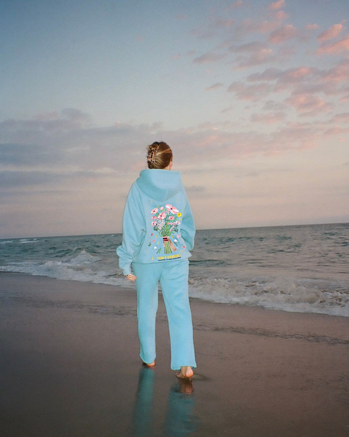 Gift Giving Sweatpants in Blue