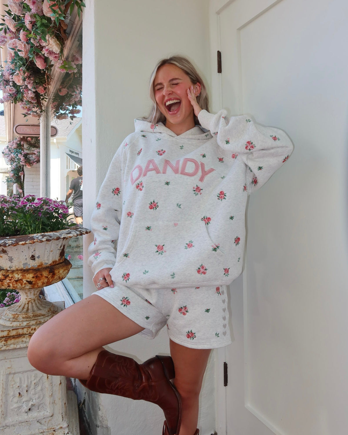Roses Sweat Shorts in Heather Gray