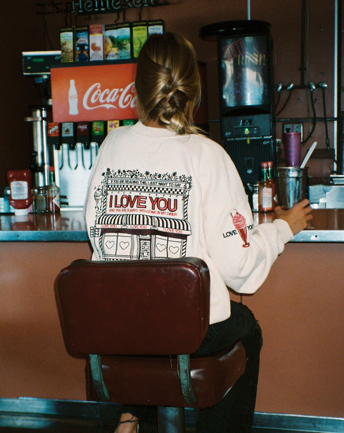 Diner Crew Neck in Cream